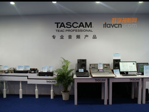 Tascam DM-3200(sh){(dio)_(ti)@GBIRTV