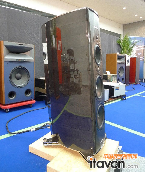Amati FuturawmSonusFaberԵĂy