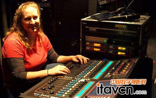 ALLEN&HEATH{_v̫ƽƌW