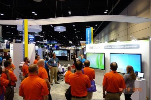 X7̄մ2015infocommչFһeث@“Infocomm 