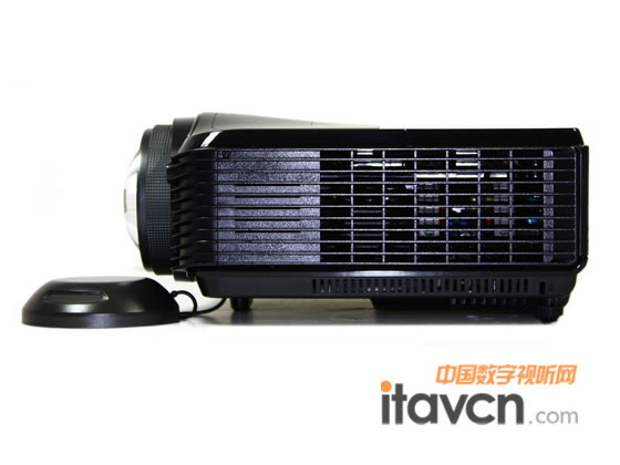 (yu)PJD7382ͶӰC