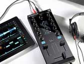 NI最新TRAKTOR KONTROL Z1小型DJ調(diào)音臺(tái)